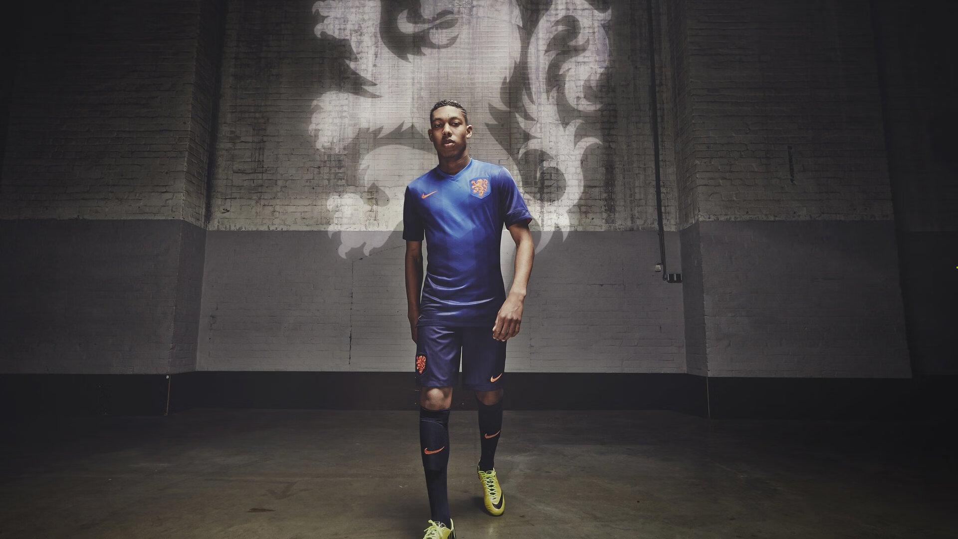 谷爱凌再创历史 自由式滑雪世锦赛勇夺双冠王